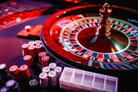 Sallë pokeri në kazino hollywood, Kansas City, kazinotë në Monroe Luiziana