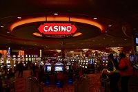 Rishikim i kazinosГ« me rrotulla platini, hotel Playboy dhe kazino Atlantic City