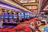 Harta e kazinosë në rrjedhën e poshtme, i cili zotëron kazinonë Toscany në Las Vegas
