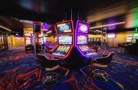 Punë goditje në kazino, si të merrni monedha falas në kazinonë e çmendurisë së parave, kazino bitplay.ag